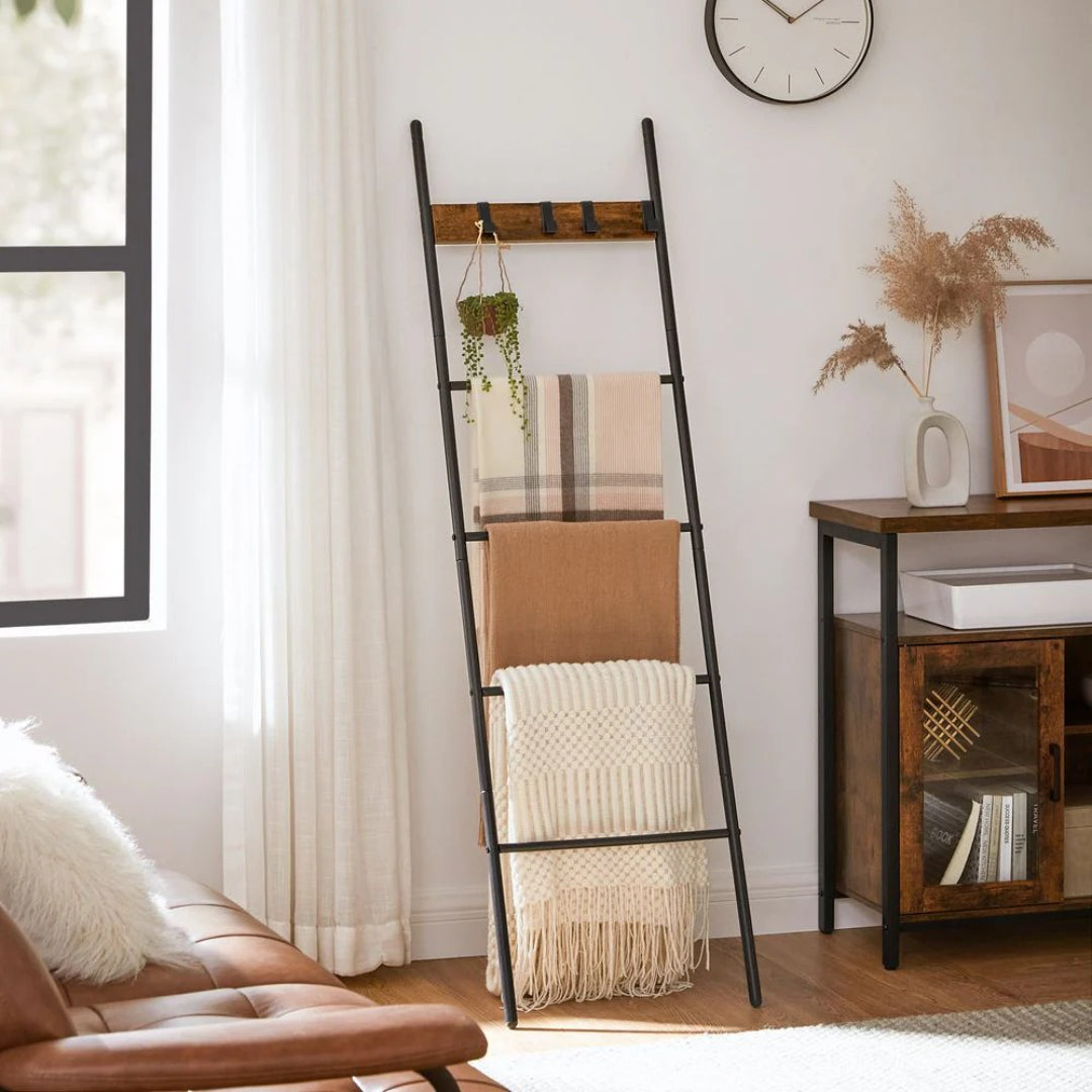 Blanket Ladder Shelf 5-Tier Towel Rack With Hooks
