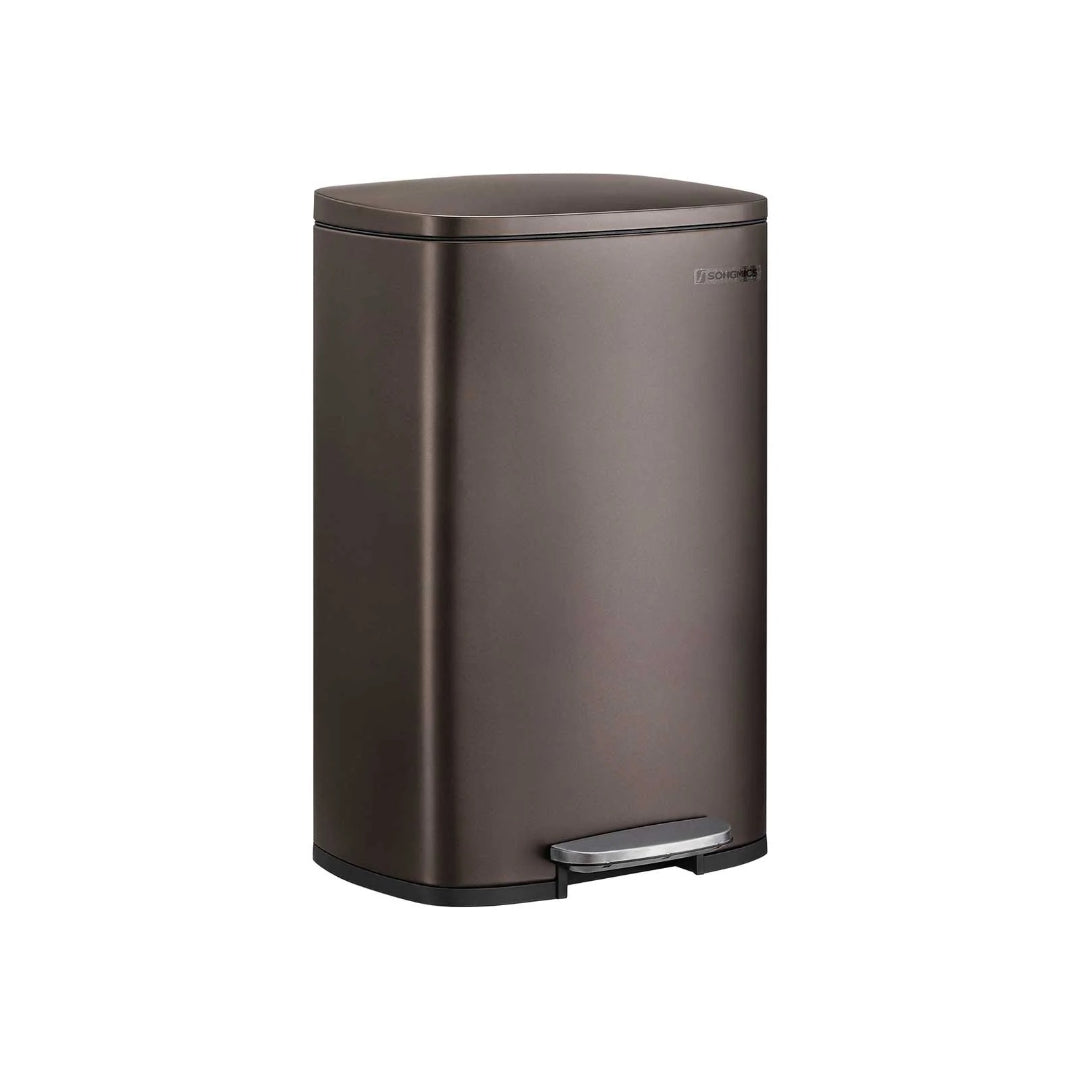 13-Gallon Stainless Steel Step Trash Can with Soft-Close Lid – product view 1 | Ridgefield New York